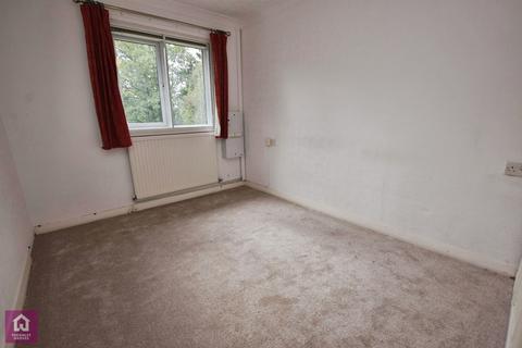 1 bedroom flat for sale, Brooklands Road, Sale, Greater Manchester, M33