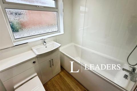 2 bedroom bungalow to rent, Marsh View, Stoke-on-Trent, ST3