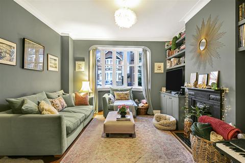 undefined, Gloucester Road, Kingston Upon Thames KT1