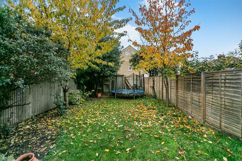 undefined, Gloucester Road, Kingston Upon Thames KT1