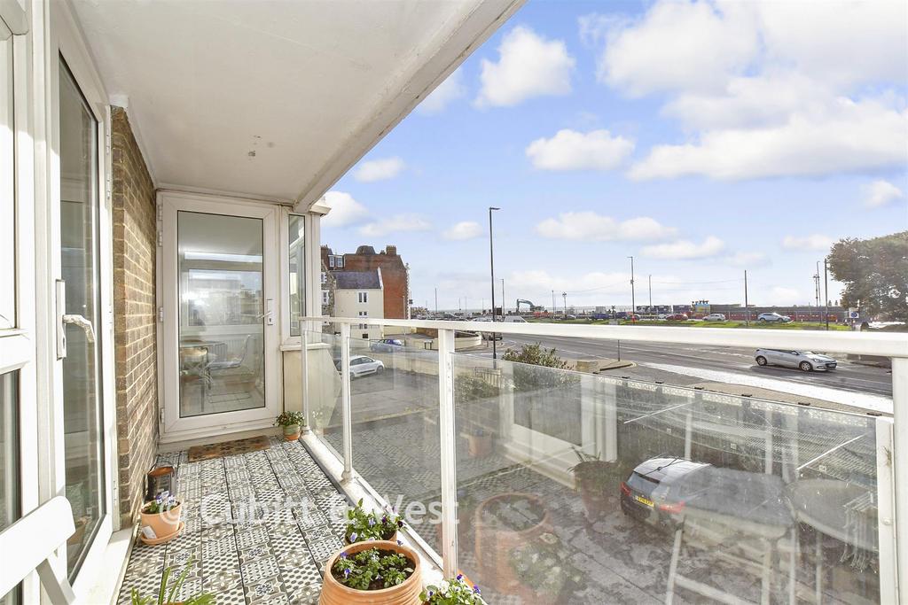 Balcony / Terrace