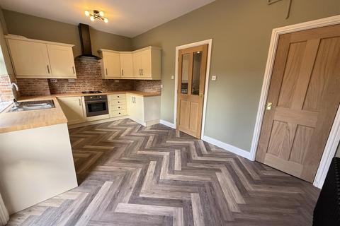 2 bedroom terraced house for sale, Queen Marys Drive, Port Sunlight, Wirral