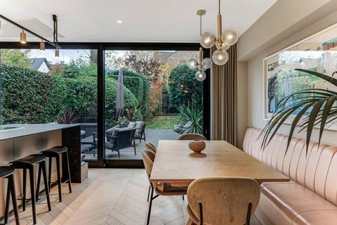 undefined, Weston Park, Crouch End