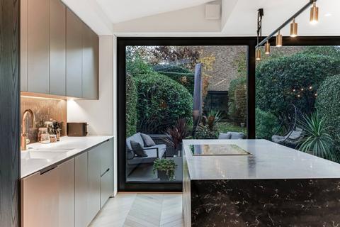 undefined, Weston Park, Crouch End