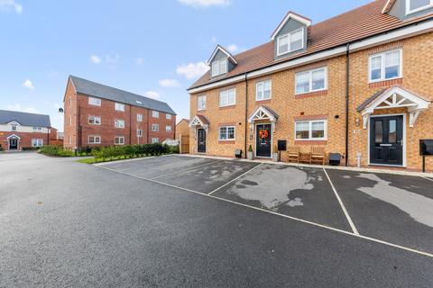 3 bedroom townhouse for sale, Sherman Hill Close, Golborne, WA3