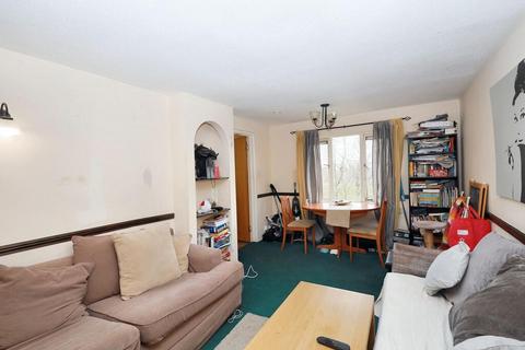 undefined, Maltby Drive, Enfield, EN1