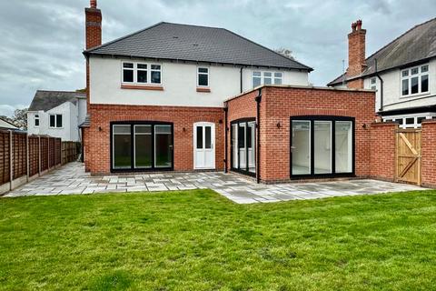 4 bedroom detached house for sale, Ashby Road, Hinckley, LE10
