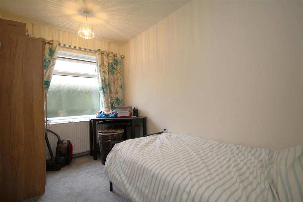 Bedroom 3.JPG