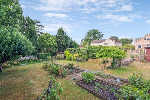 4 bedroom detached house for sale, Blackpond Lane, Slough SL2