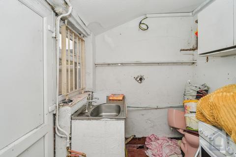 undefined, Leek ST13
