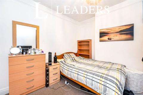 undefined, Frensham Road, PO4