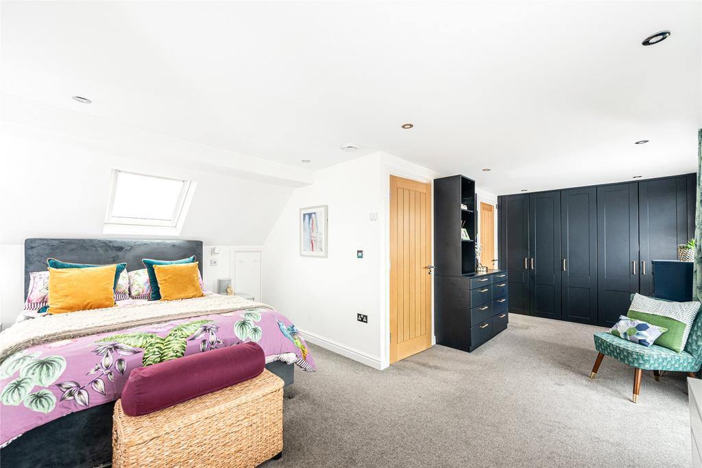 Principal Bedroom