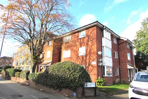 1 bedroom flat to rent, Belvoir Court, Kenton Road, Harrow, Middlesex HA3