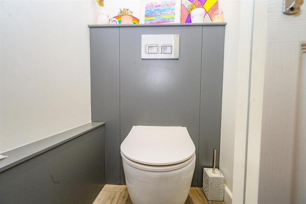 WC.jpg