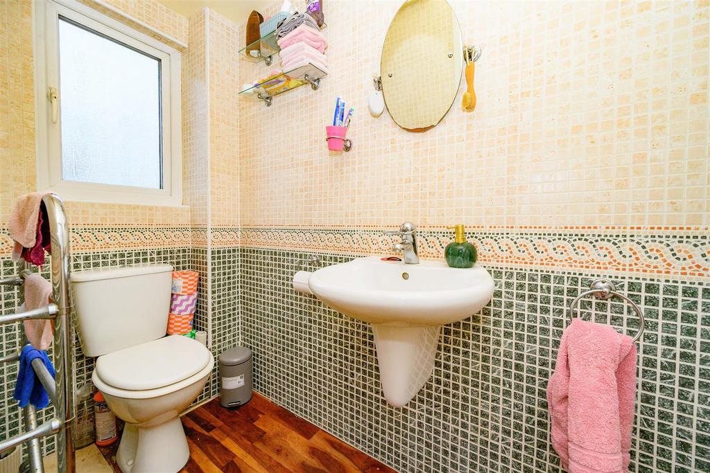 Ensuite