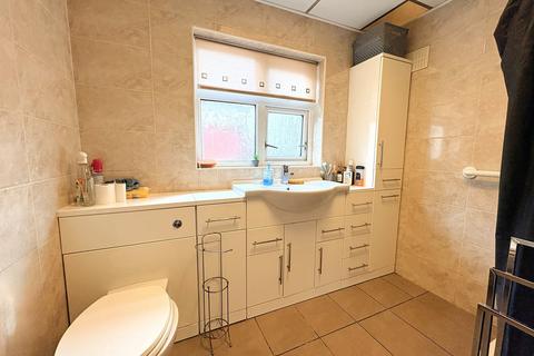 2 bedroom semi-detached house for sale, Pimlott Road, Bolton, BL1