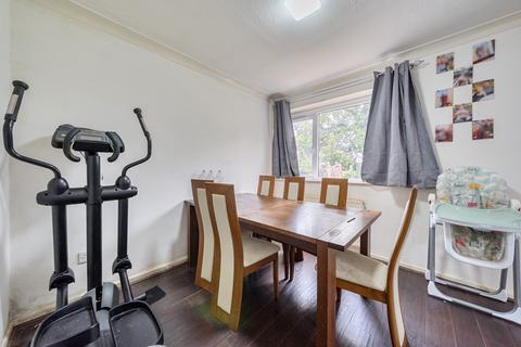 undefined, Levens Close, Cheadle, Cheshire, SK8