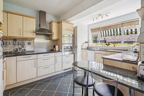 4 bedroom detached house for sale, Blackpond Lane, Farnham Royal SL2