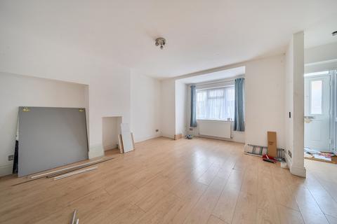 3 bedroom terraced house for sale, Castlecombe Road, London