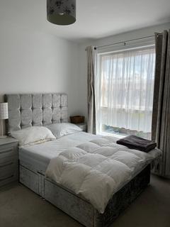 1 bedroom in a house share to rent, Denmark Place, London E3