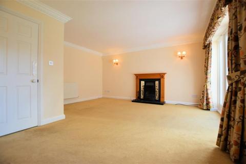 undefined, Curlys Way, Berkshire RG7