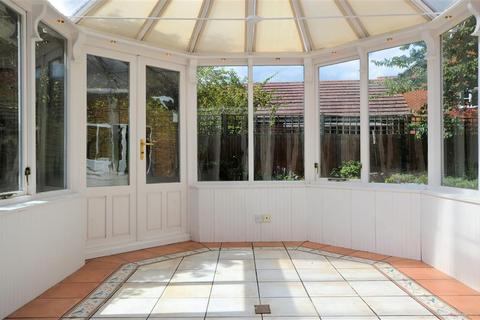 undefined, Curlys Way, Berkshire RG7