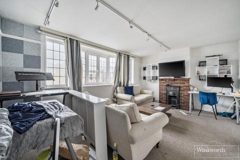 3 bedroom maisonette for sale, London Road, Sunningdale, Ascot, Berkshire, SL5