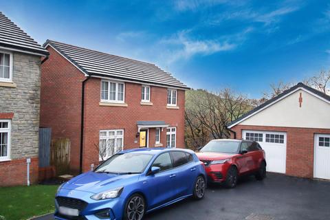 3 bedroom detached house for sale, Comin Y Coed, Tonyrefail CF39 8GD