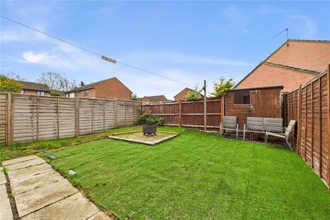 4 Alderfield Close, Theale, Reading, RG7 5AF