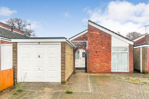 undefined, 6 Kirkham Close, Ipswich, Suffolk, IP2 9BD
