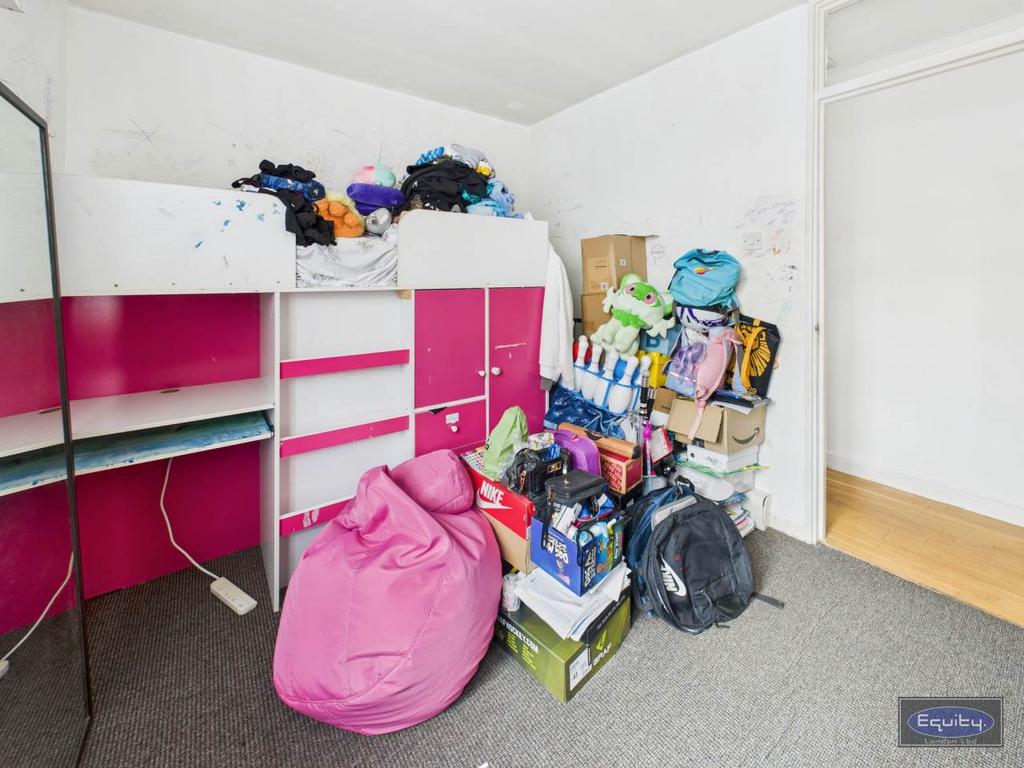 Bedroom2