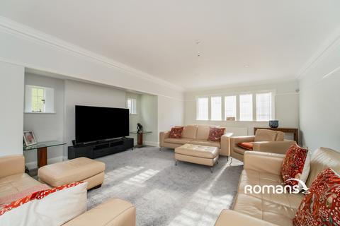 undefined, Kings Road, Ascot, Berkshire, SL5