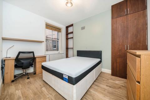 4 bedroom flat to rent, Queen Caroline Street, London W6