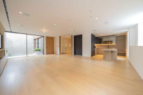 3 bedroom flat to rent, St. Mary Abbots Place, London W8