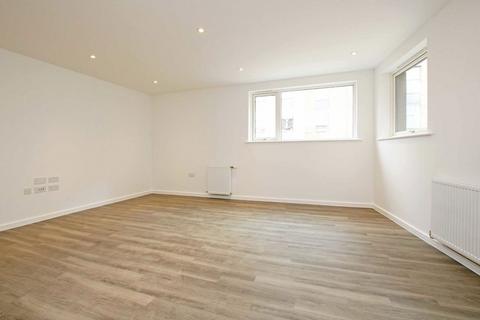undefined, Selbourne Avenue, Hounslow TW3