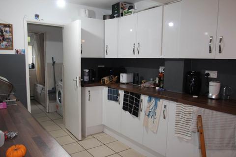 5 bedroom terraced house to rent, Warwick Street, Oxford *Student Property 2026*