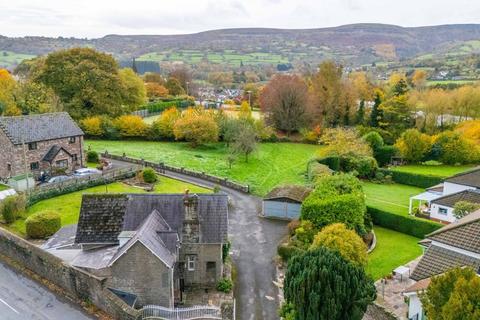 3 bedroom detached house for sale, Brecon Road, Crickhowell, NP8