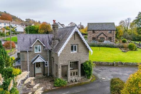 3 bedroom detached house for sale, Brecon Road, Crickhowell, NP8