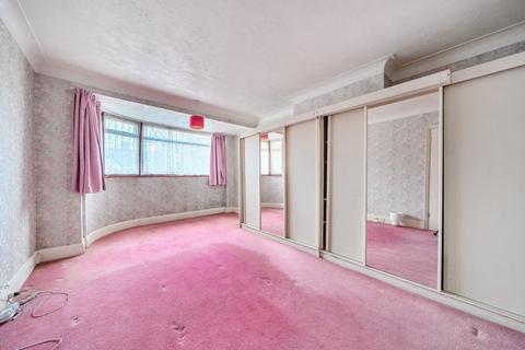 4 bedroom semi-detached house for sale, The Glade, West Wickham, Kent, BR4