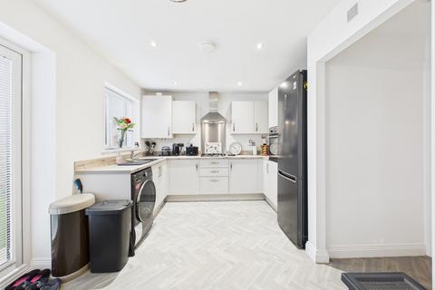 3 bedroom semi-detached house for sale, 33 Mellings Place, Carnforth, LA5 9TQ