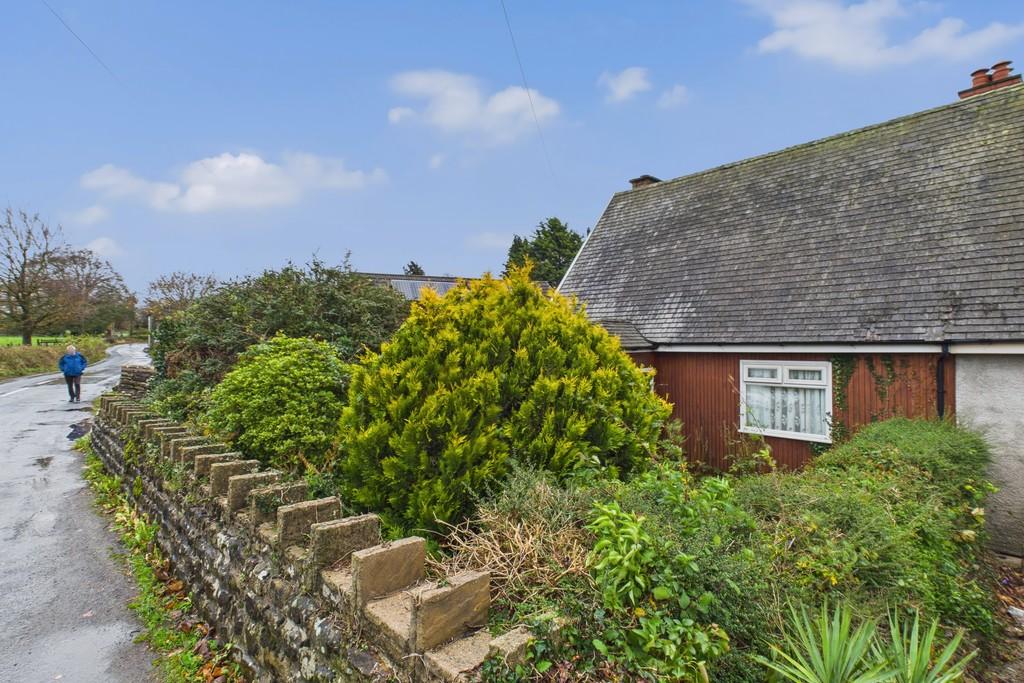 4 Croftlands