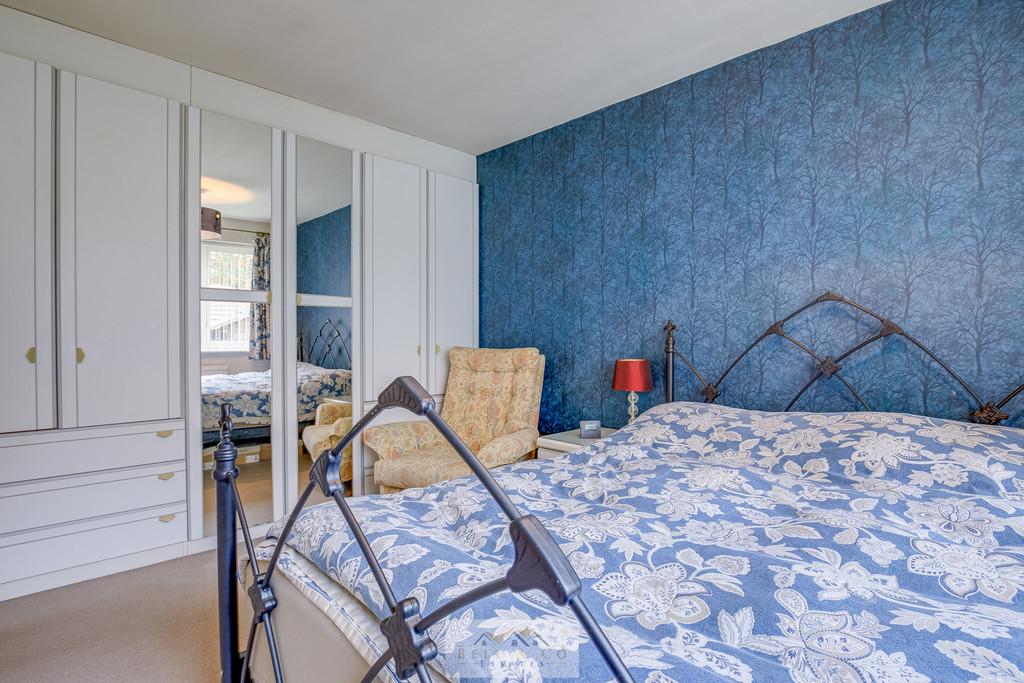 Bedroom 2.2