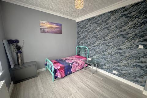 2 bedroom terraced house for sale, Greenway Avenue, Levenshulme