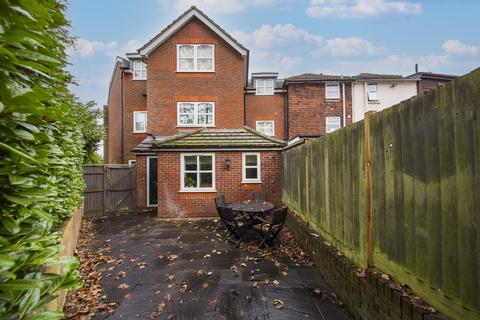 1 bedroom ground floor flat for sale, Priory Road, Tonbridge