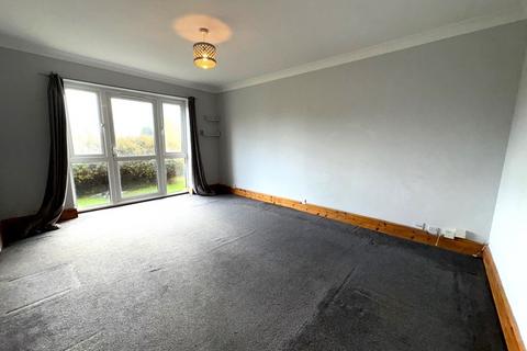 1 bedroom ground floor maisonette to rent, Beech Avenue, Ruislip HA4