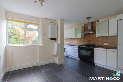 3 bedroom semi-detached house to rent, Tennal Grove, Harborne, B32