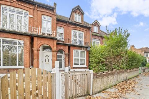 2 bedroom apartment to rent, Willoughby Road, London