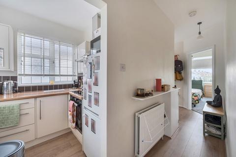 2 bedroom maisonette for sale, London Road, Sutton SM3