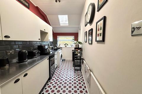 3 bedroom terraced house for sale, Beldon Lane, Bradford