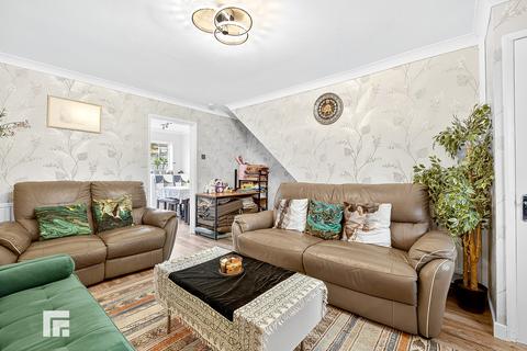 undefined, Glenrise Close, St. Mellons, Cardiff